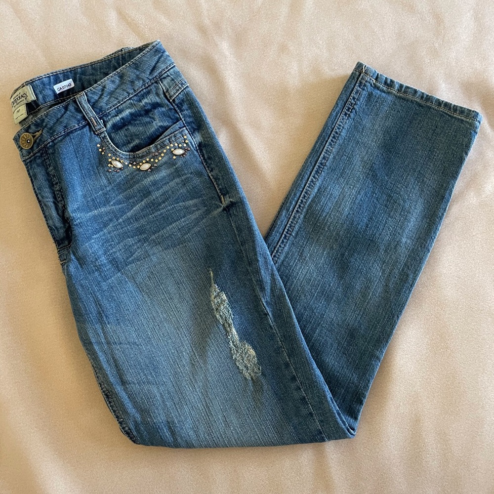 Cropped Jeans with Detailed Pockets